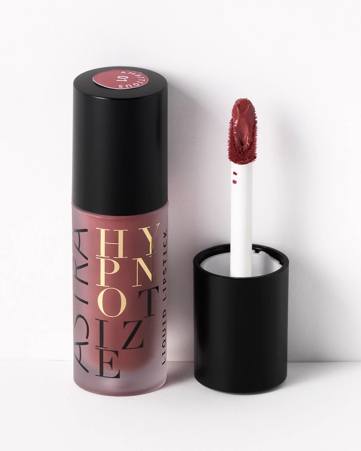 Astra Hypnotize Liquid lipstick: Rossetto a lunga tenuta