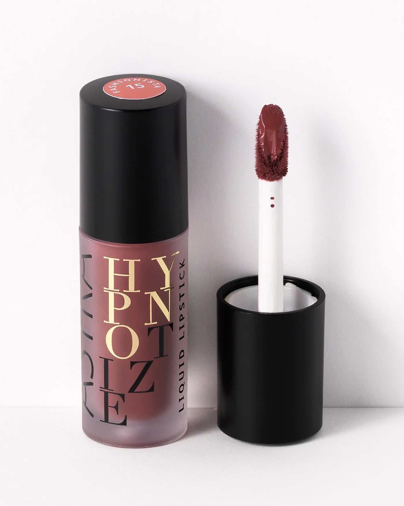 Astra Hypnotize Liquid lipstick: Rossetto a lunga tenuta