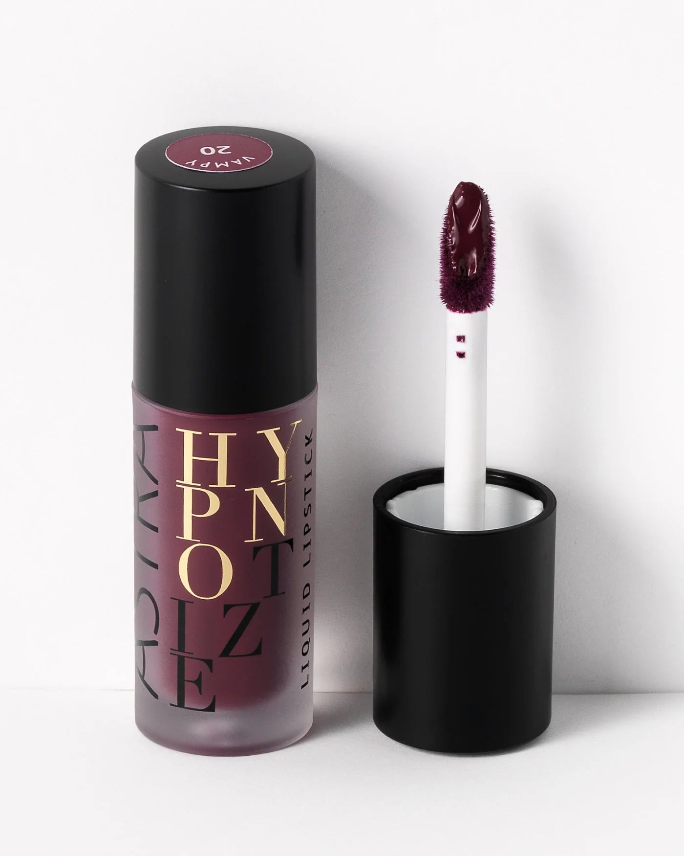 Astra Hypnotize Liquid lipstick: Rossetto a lunga tenuta